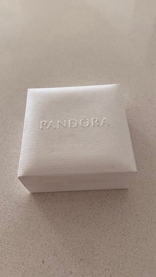 Pulsera Pandora con charms