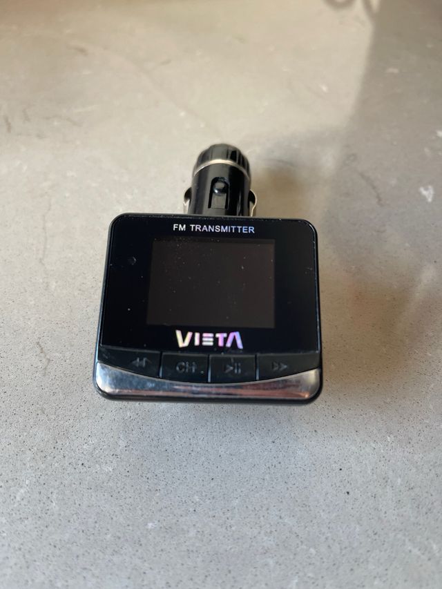 Transmisor FM Vieta - USB coche