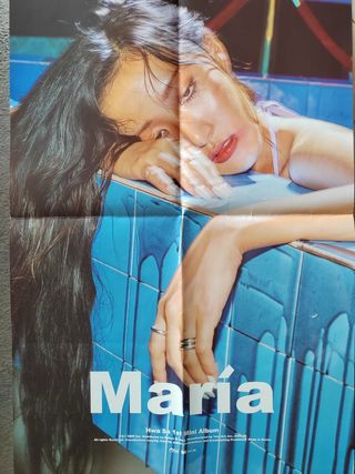 Hwasa - Maria: doppio photobook