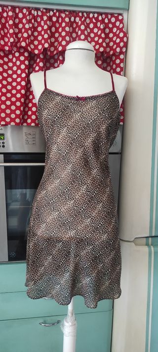 Camisón lencero marrón estampado leopardo + culote