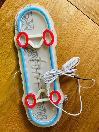Luminaria LED skateboard Tom