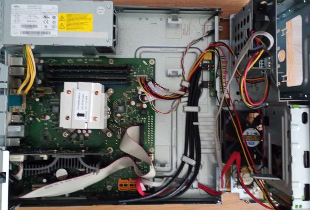 Ordenador sobremesa I5 Fujitsu Esprimo