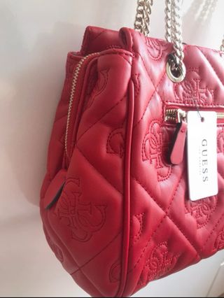 Bolso Guess rojo
