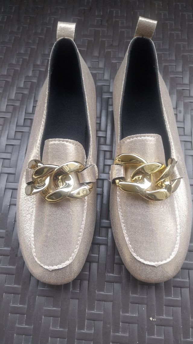 Mocassini oro con catena