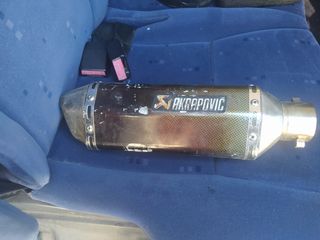 Escape Akrapovic Moto