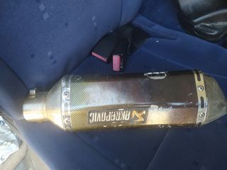 Escape Akrapovic Moto