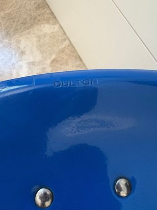 Taburete Yasu Sasamoto azul