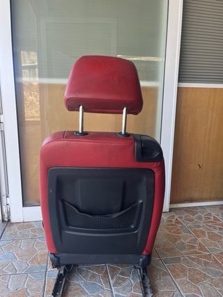 Banco BMW E92 Vermelho (Direito).