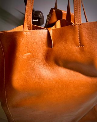 Bolso tote de piel italiana marrón oscuro