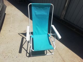 Silla playa celeste con almohadilla para la cabeza