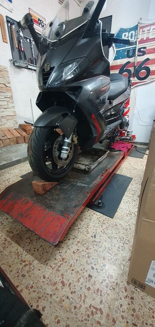 Elevador neumatico MOTOS