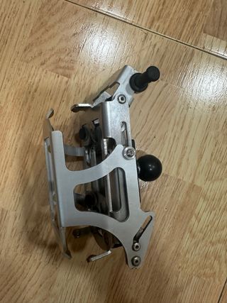 Soporte Touratech mas Garmin GPS