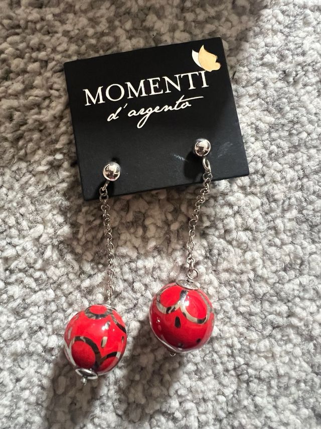 Orecchini MOMENTI d'argento rossi