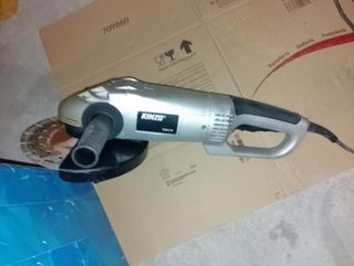 Amoladora Kinzo 2200W - herramienta