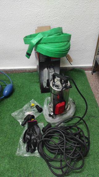 Dolphin E20 - Limpiafondos piscina + bomba achique