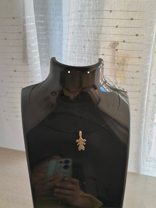 Colgante de niña en plata