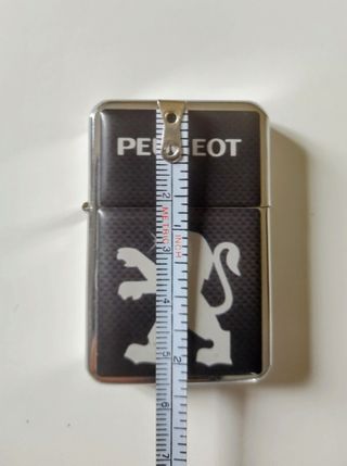 Cimelio Peugeot in metallo (carico e funzionante) 