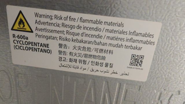 Congelador vertical Samsung RZ32M7135S9