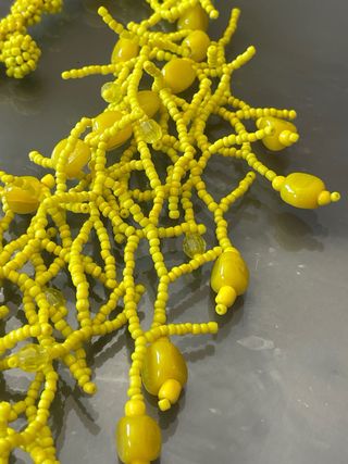 Collana in Perline di Vetro Giallo