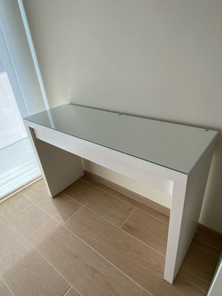 Tocador MALM blanco IKEA, escritorio, recibidor