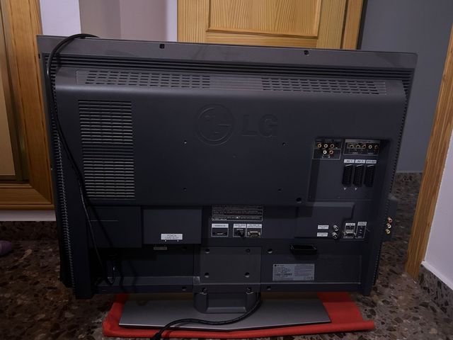 Television LG 32"