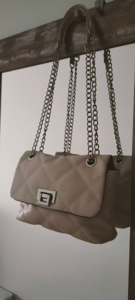 Bolso Stradivarius