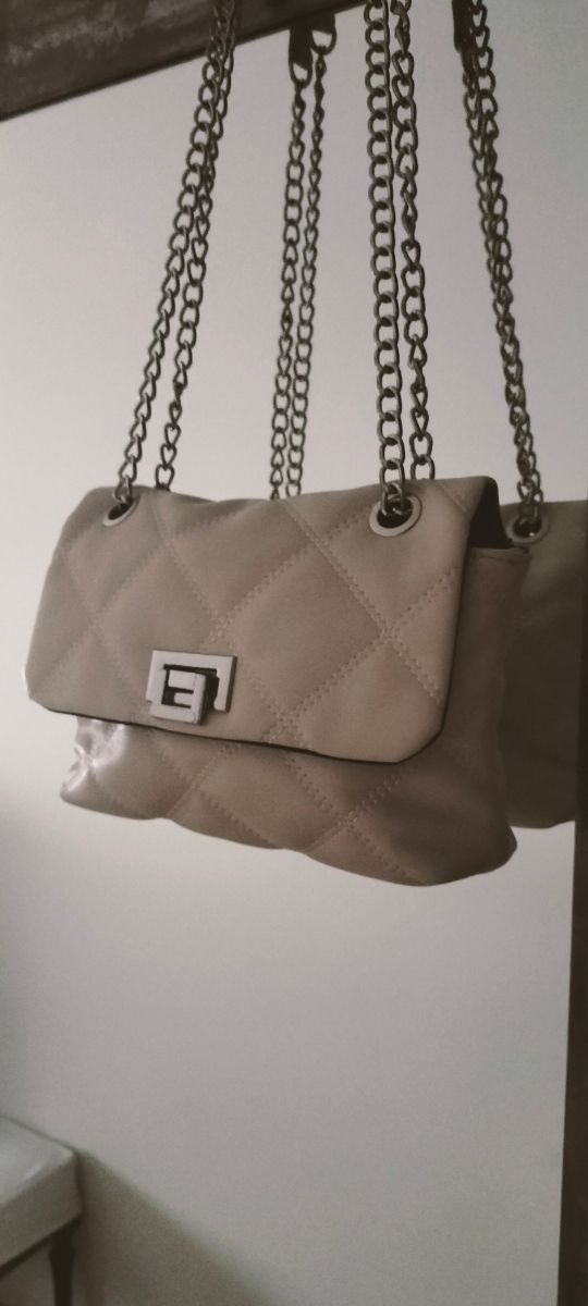 Bolso Stradivarius