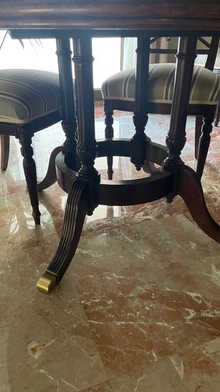 Comedor madera de caobilla maciza y aparador juego