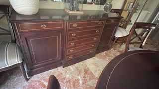 Comedor madera de caobilla maciza y aparador juego