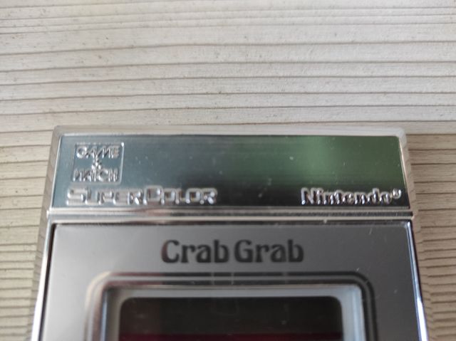 Nintendo Crab Grab Game & Watch Super Color 1984