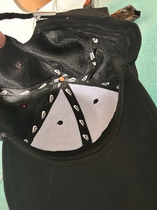Gorra Nike negra
solo venta en persona