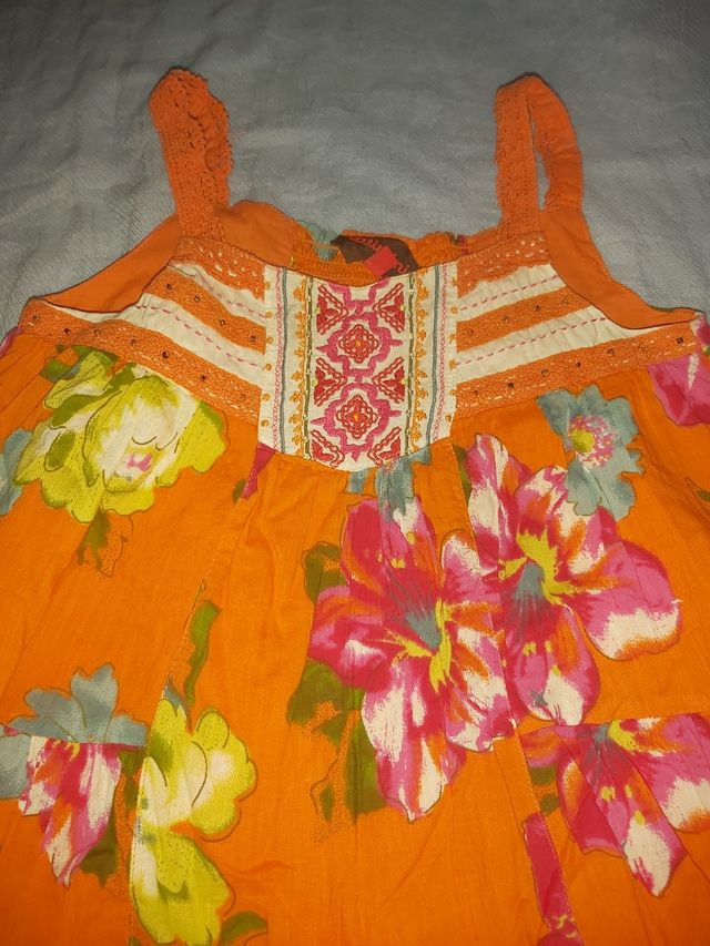 Camiseta tirantes niña flores..con vuelo