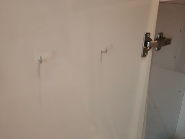 Mueble acuario blanco y plata en perfecto estado