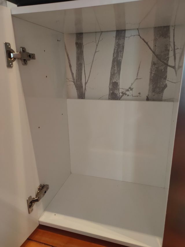 Mueble acuario blanco y plata en perfecto estado