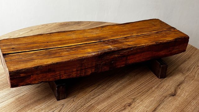 Balda rústica de madera