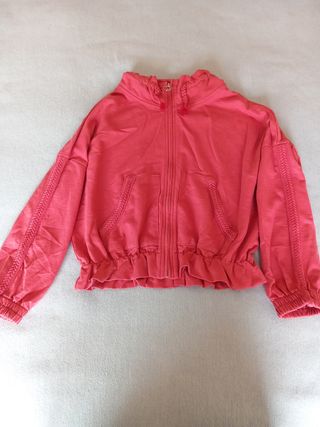 Conjunto (10 años): shorts, camiseta y sudadera