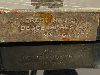 Figura bronce marmol artesano