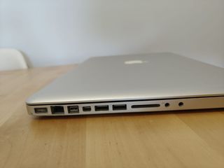 MacBook Pro 15” (2009) – Opción con Linux