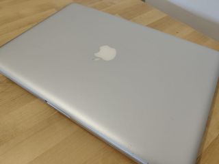 MacBook Pro 15” (2009) – Opción con Linux