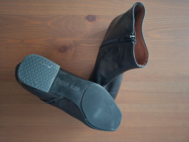 Botines Hispanitas negros, talla 35, piel