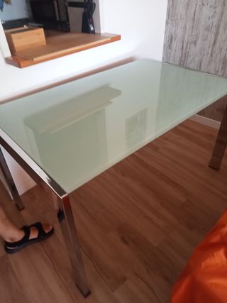 Mesa comedor con cristal extensible 