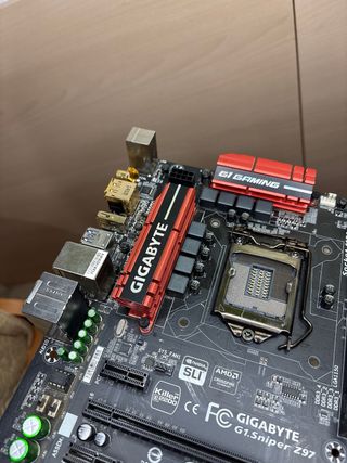 Placa Base Gigabyte G1.Sniper Z97