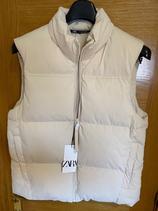Chaleco acolchado Zara hombre nuevo