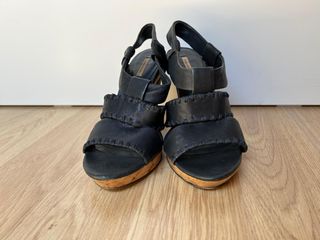 Sandalias Bimba y Lola negras