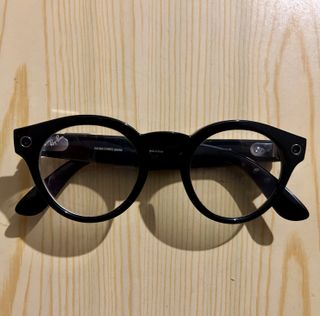 Ray-Ban Stories Round: Occhiali Smart