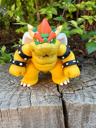 Castillo Bowser Super Mario con muñeco de Bowser