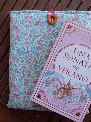Funda libros flores - multicolor