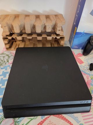 PS4 (PlayStation 4) Slim 1tb SSD - Negra 