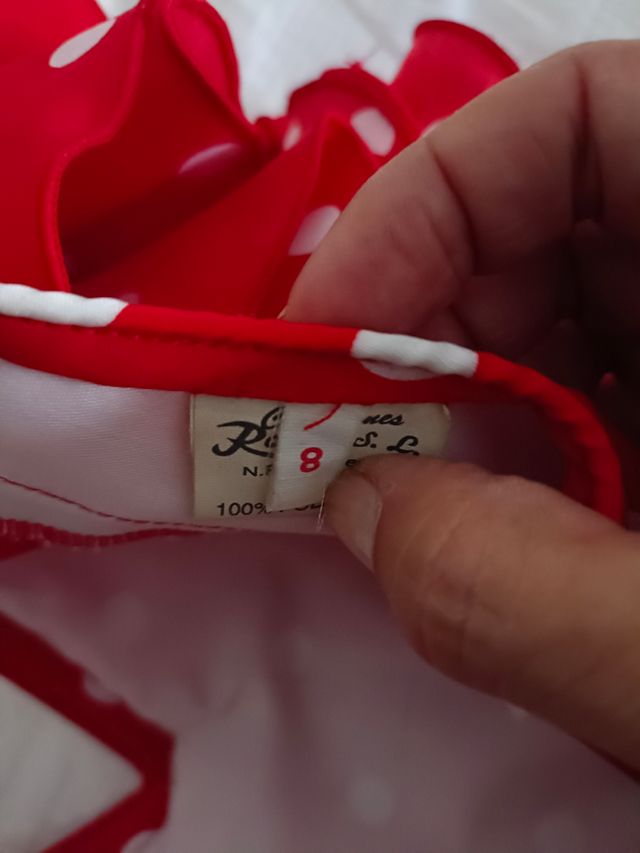 Traje de sevillanas niña TALLA 8- Rojo a lunares