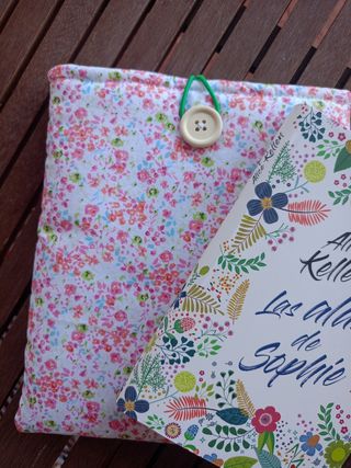 Funda libro flores - Bolsillo